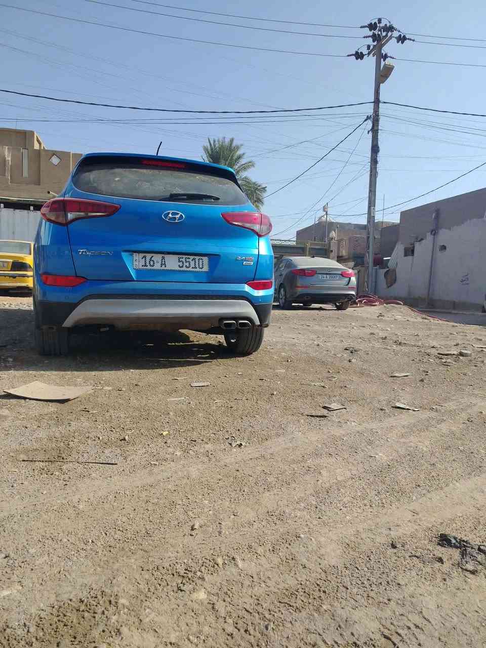 السلام عليكم
توسان 2018 فول مواصفات خليجي جيكي
السعر 160 مع المجال السياره باسمي 
السونار موجود بالنشر 
مكفوله من فتح وتبديل 
رقم قادسيه انكليزي دولي 
ماشيه 123 حقيقي
مواصفات
بانوراما + بصمه + لد خلفي وامامي + حساس امامي وخلفي
مري شفط مكينه 2400 تبريد قطعتين كشن كهربائي
باقي التفاصيل ☎️
***********
مكان السياره ديوانيه مركز المحافظه
