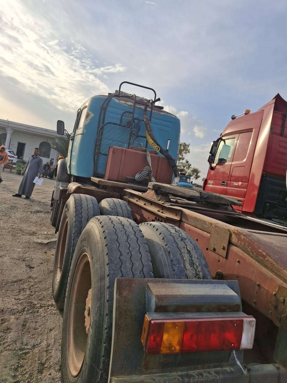 معرض عالم السيارات للمعدات الثقيلة
​📍 الموقع: [خط السريع الفلوجه ]
اقجم موديل 1981بلاديه
شاصي بلادي مجموع بلاديه 
​📞 للاستفسار والحجز: [***********]
***********
