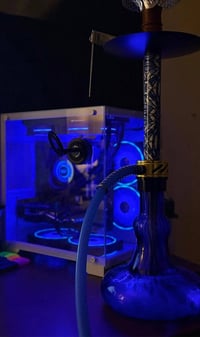 مراوس او بيع عندي كارت RX580   ومعالج Ryzen 5 PRO 4650G  مكاني بغداد ح...