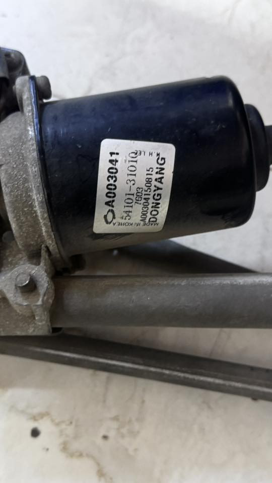 توفر موطور ماسحات سني كوري 
*********** 
يوجد توصيل كل المحافضات
