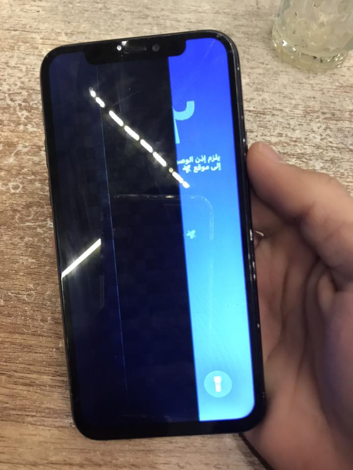 السلام عليكم ايفون ١١ برو فقط شاشه محتركه البارحه وكع مني شغال بس شاشه يرادله ذاكره ٦٤ بطاريا ١٠٠ مرفوع مامبدل  شحنه حيل زين سعره ١٢٥ وبي مجال بسيط


**إذا كنت صاحب هذا الإعلان وتريد حذفه لأي سبب، رجاءا أرسل رسالة إلى الدعم الفني**