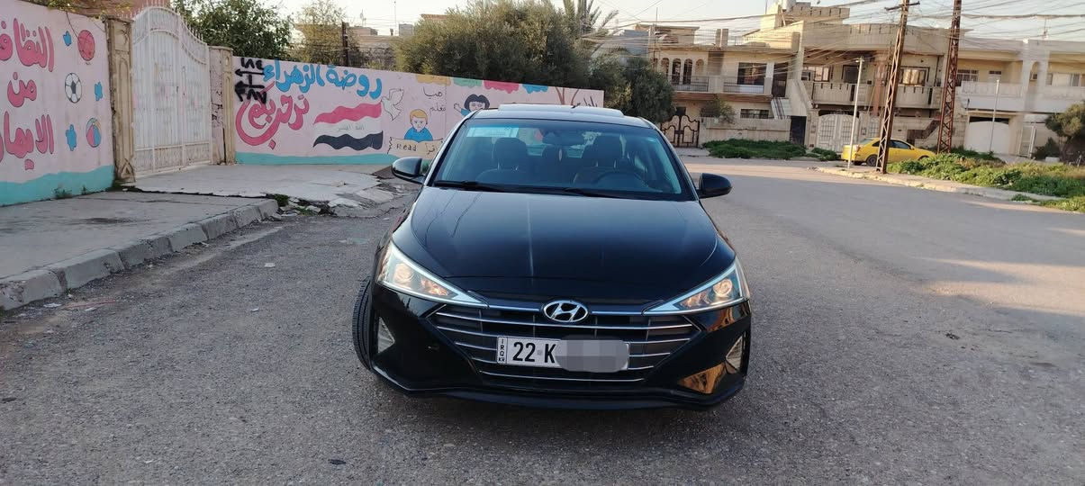 ELNTARA 2019 
مواصفات
فتحه سقف
بصمه تشغيل + بصمه ابواب 
رادار امام 
رادار جانيبي 
تحديد مسار 
كروز سرعه
شاشه كبيره + كامره دواره
حساسات خلفيه
كشنات هيتر 
ويل كب  
صور الحادث مرفقه داخل المنشور
ضرر بسيط بدون دواخل بدون ايرباك
محرك كير تبريد شركه كلها بشرط
محرك 20دوش مرغوب
رقم اربيل الجديد
ماشية 71
شرط الوكالة والتحويل 
هزه وفحص وسنويه جديدة 
السياره جاهزه وبحاله ممتازه
صبغ صندوق بالعراق بدون داخل مع رصعات خفيفه بالسقف
للاتصال
***********
