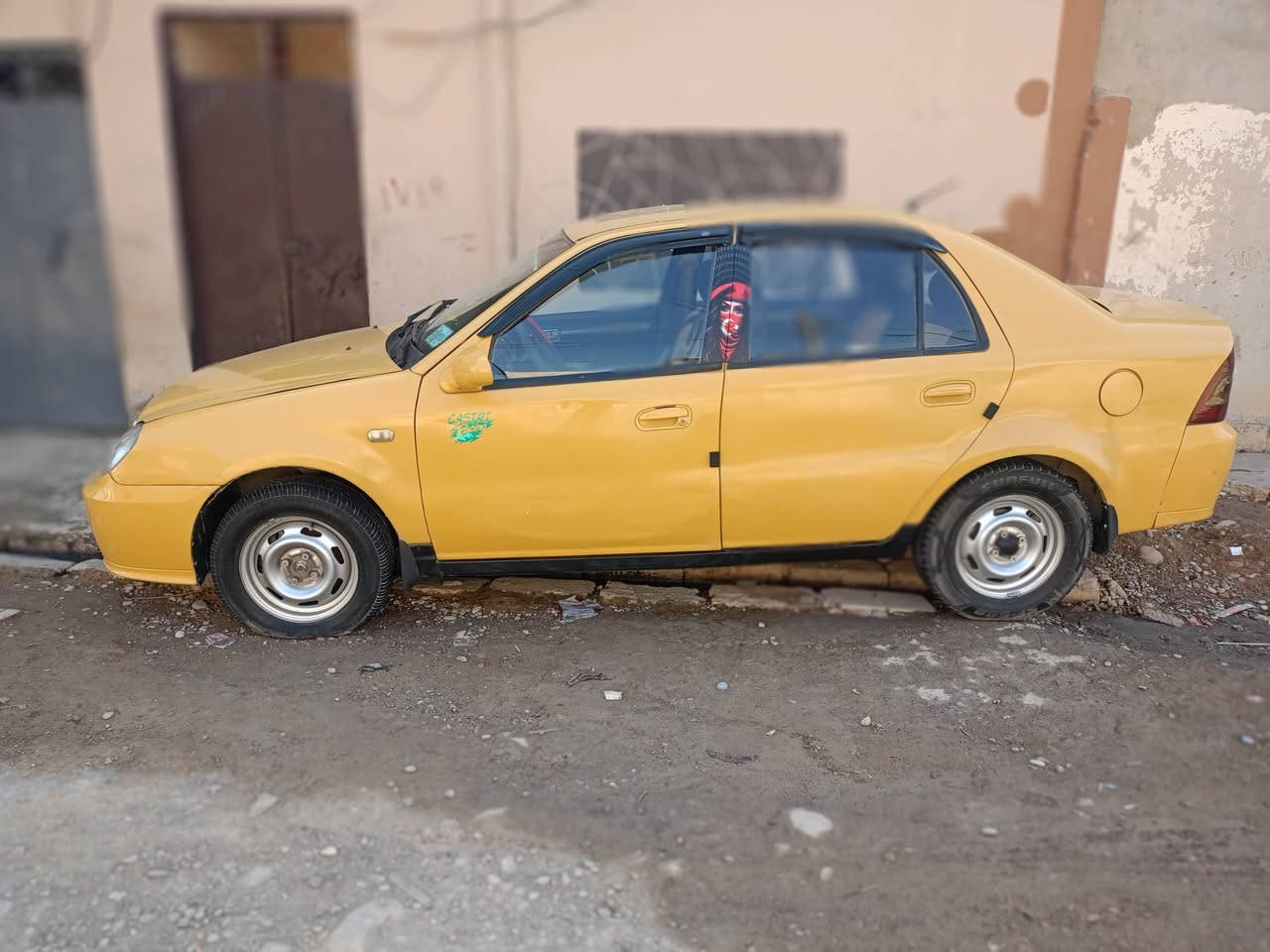سيارة سيكي 20010 كير وماكينا شرط مال موسسا توماتيك هيه وغرما صفر شرط تحويل بل موصل لسعر 41ستفسر ***********
