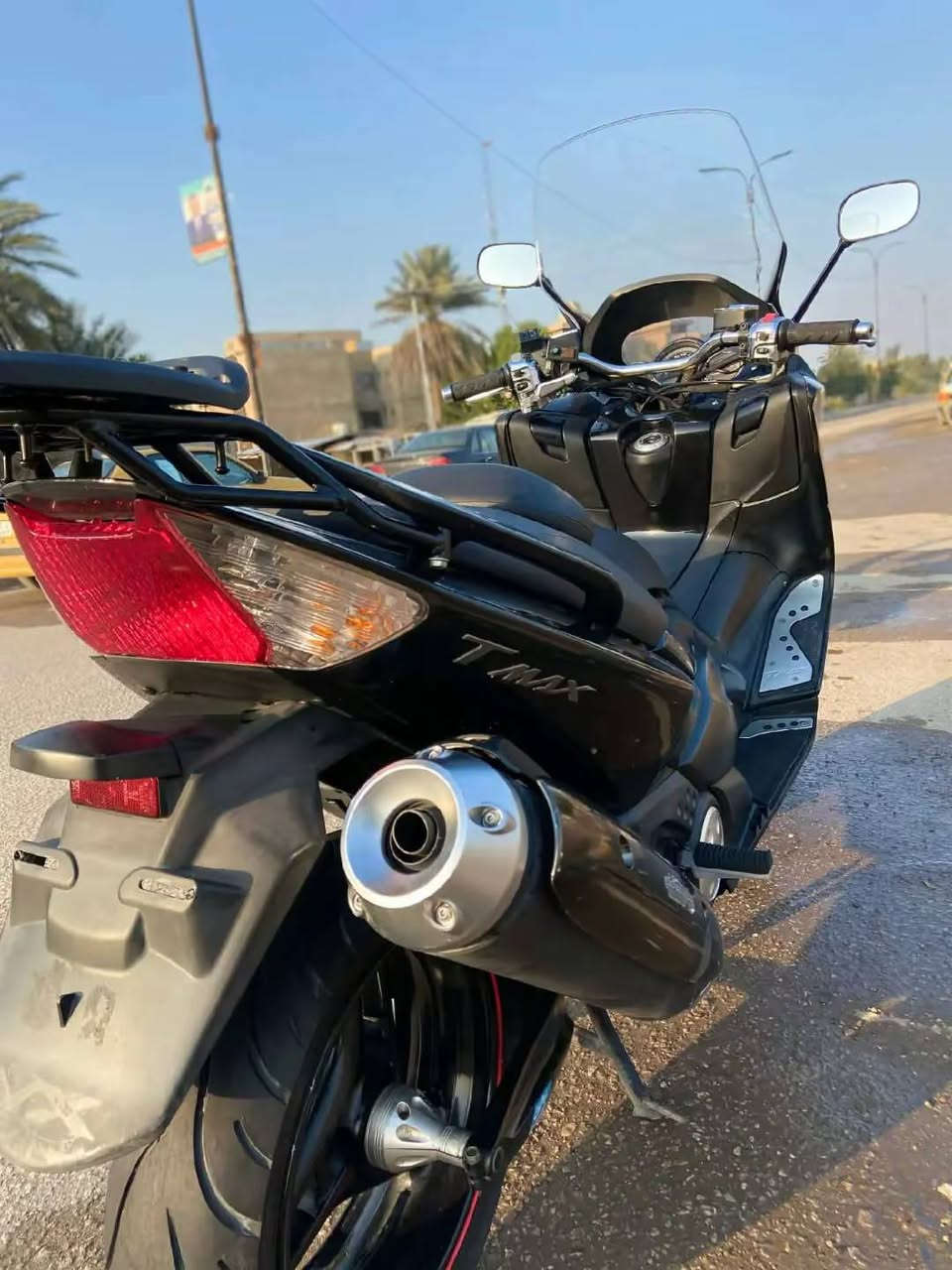 السلام عليكم تي ماكس ٢٠١١ للبيع دراجه كفاله عامه صاله شهرين من طالعه جيب وياك الف فيتر يفحص دراجه مطلعه ماشيه ١٨ وهسه الدراجه ماشيه ١٩ دراجه بحاله الوكاله المو شراي لايتعبني رقمي ‏‪0777 997 4380‬‏ خاص مفتوح
