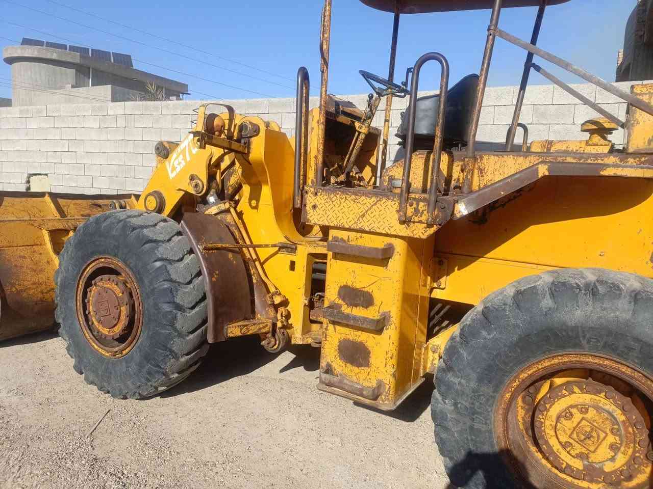 70بي موديل 82 بلادي كير وترك  ومحرك كله جديد العنوان الرمادي الاستفسار *********** ابو عبدالله
