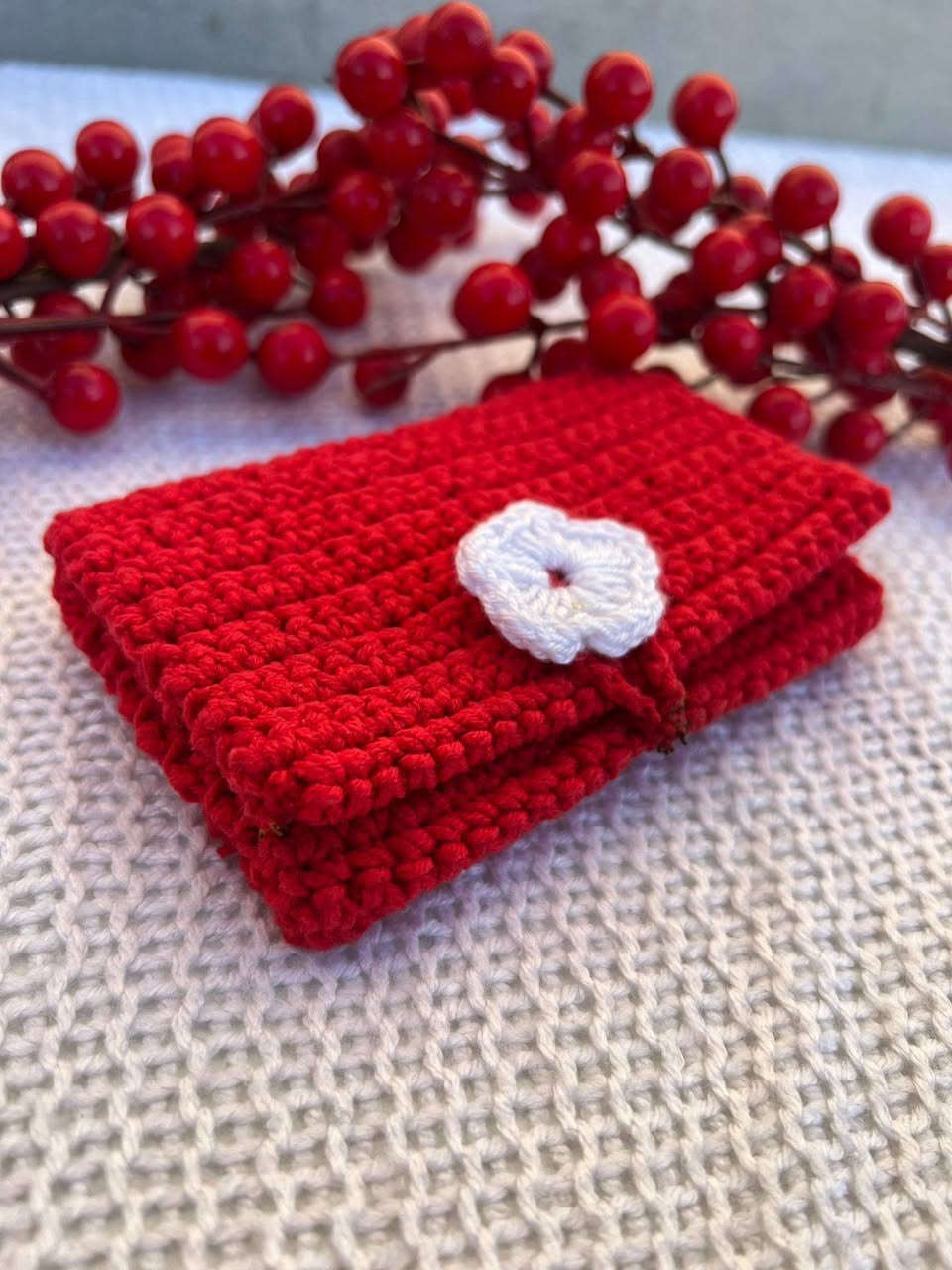 ✨ قطعة كروشيه مصنوعة بحب وتفاصيل تخطف العين 🤍🌹🧶
شغل يدوي مرتب ولمسة مميزة لكل شخص يحب القطع المختلفة. للحجز أو الاستفسار راسلوني 
يوجد خدمه توصيل 🚗
ريشه وغرزه


**إذا كنت صاحب هذا الإعلان وتريد حذفه لأي سبب، رجاءا أرسل رسالة إلى الدعم الفني**