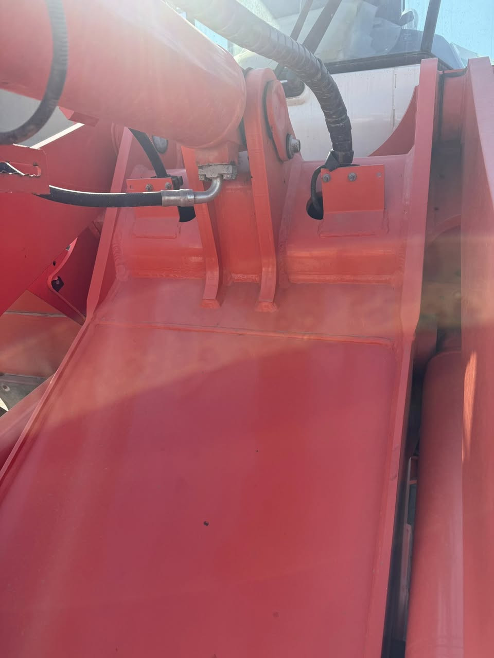 شفل كاوسكي ZV65
وارد يابان جديد جداً 
محرك كمنز بم ونوزل 6 سلندر سوبر 
مشتغل 1700 
لون بلادي مميز 
بغداد شارع الضلال ***********
