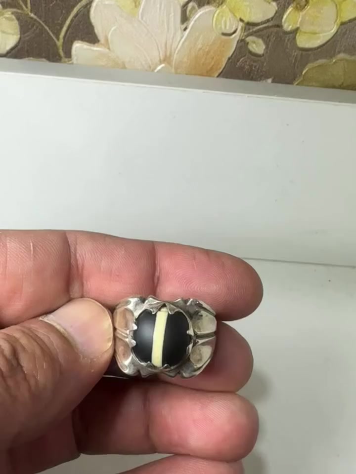 للبيع كلمن وسعره واذا مجموعه يختلف السعر للمهتم


**إذا كنت صاحب هذا الإعلان وتريد حذفه لأي سبب، رجاءا أرسل رسالة إلى الدعم الفني**