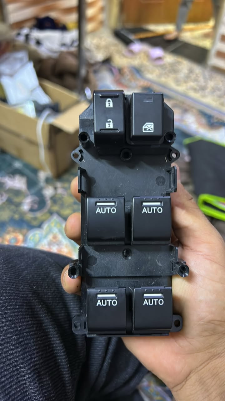 سلام عليكم متوفر قطعتين الي يريد 30 الف مع التوصيل ***********
