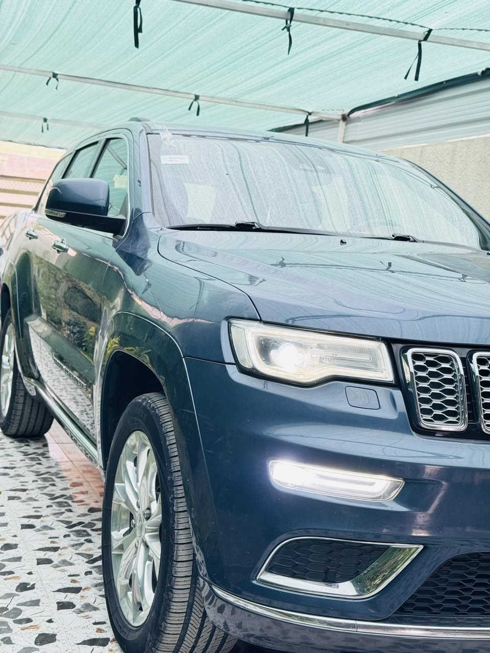 جيب  موديل 2021 سومت خليجي مكفوله فول مواصفات 1/1 جكات بنوراما رادارات
حساسات 3 شاشات بصمه محرك 6V فول جديده ماشيه 82 الف كيلو
رقم بغداد بيه رقم حلو جدأ السعر 36,500 بيه مجال بغداد الكرخ 
***********
