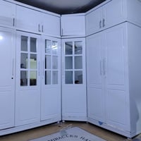 من رخصت الادمن كنتور زاويه كويتي طابقين نظيف مع جربايه للبيع السعر ٥٠٠...