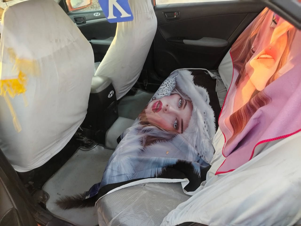 سلام عليكم من رخصت لاادمن سوناتا للبيع 
موديل 2012 كوري خط واحد 
مكينه وكير مكغولات 
تخم تاير جديد حداديه جديد 
دوشمه جديده تنته ارضيه جلد تبريد تدفئه 
شاشه وكامره وكامرت حوادث داخليه 
هورنات اثين واحد بوش ب 400الف وثاني سيدان
رقم بصره بسمي مداور ثاني يوم 
سعر خاص اتصل وبيك خير ودلل 0784598530
للعلم سياره احلا من الصوره
