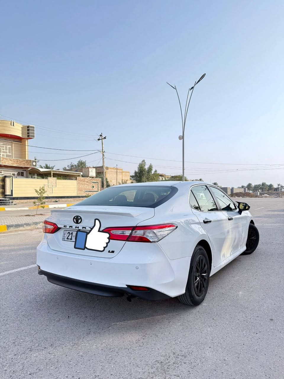 السلام وعليكم
للبيع كامري ٢٠٢٠
خليجي رقم سليمانية
الرقم الجديد بأسمنة 
ماشية ١٤٦ الف كيلو

المواصفات:-
كامرة خلفية
شاشة
هند بريك دكمة
حساسات خلفية
لايتات زينون 
ليدات امامي
بلوجكترات
كشنات جلد 
داخل احمر 
تحكم استيرن 
كروز سرعة
تبريد بيانو
اوتو هولد 

السيارة مكفولة من الصبغ 
محرك كير كلة كفالة بشرط
السيارة جازة بدون اي نقص
عنوان السيارة ديالى بعقوبة
***********
