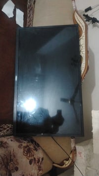 بلازما ٤٣ • فوكس • السماعة رايحة