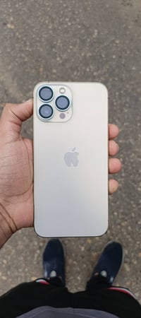 آيفون 13 برو ماكس • ما انفتح • كفالة سنة