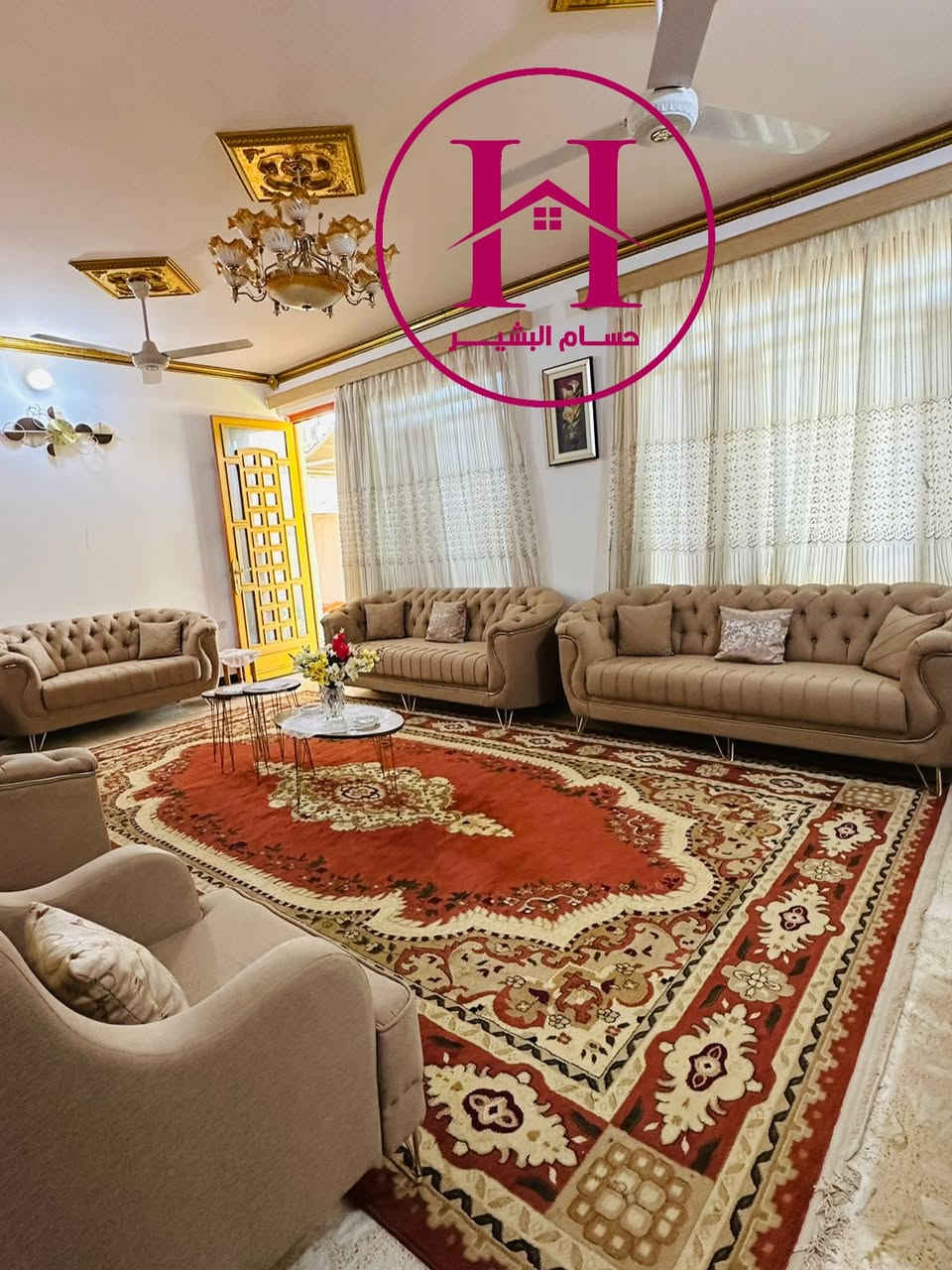 عقار للبيع 

الموقع حي الخضراء شارع 15 

المساحه 310 متر طابقين 5 غرف نوم

الأستفسار الأتصال على الرقم 
*********** او مراسلة الوتس اب سيكون الرد على الجميع
