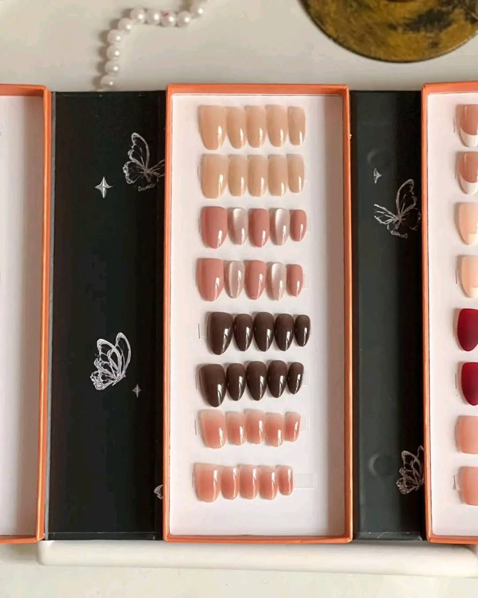 من ماركه لامار
رموش واظافر
ابيع مفرد
يوجد خدمه التوصيل جميع محافظات العراق
للحجز والاستفسارات للمراسلة الصفحه او عن طريق واتساب
***********
