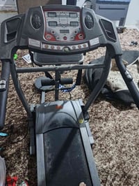 للبیع یشتغل سعر 135بی مجال یتحمل وزن 150 کیلو 07706887179