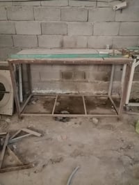 ميز • للبيع • سكنجه