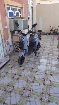 دراجة شحن • بطاريات تبديل • ديالى شهربان