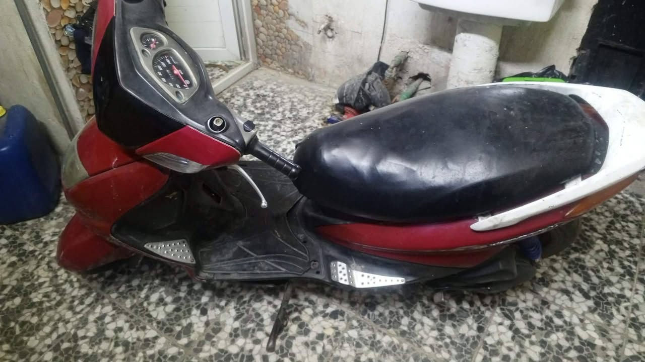 سلام عليكم دراجه سكنس ل ابيع دراجة كبالك كلشيي ما بيه دراجه نقصه بس كلجات تعبانه ولباقي كلشيي ما بي كلها شالغه مكاني مدينه صدر سعر ٣٥٠ بيه مجال ل شراي ***********
