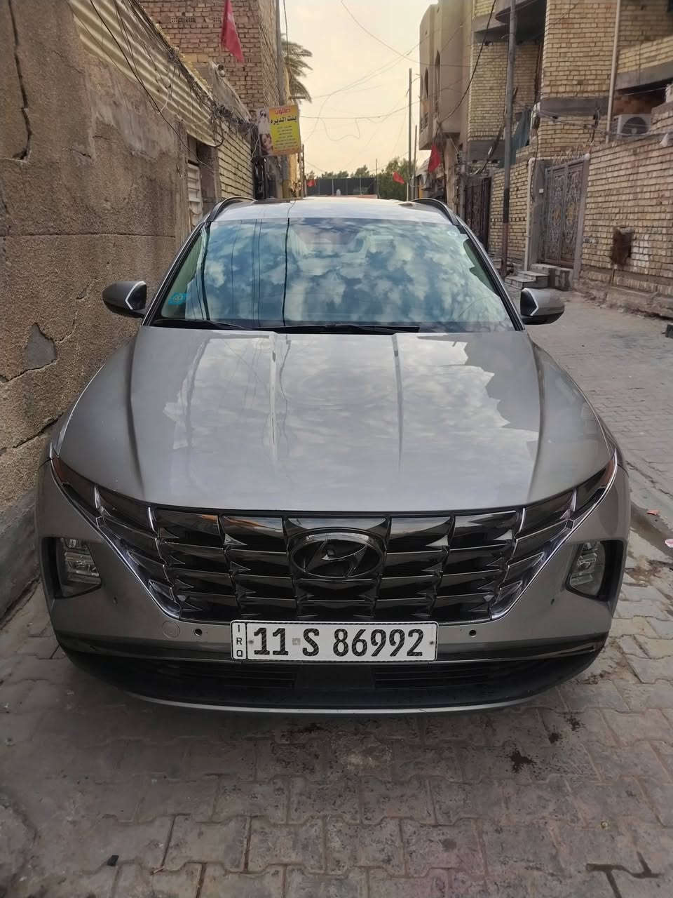 سلام عليكم توسان مديل ٢٢ السياره ماشيه ٧٢ السياره فول مواصفات السياره بيهة قطع ابيعلك حزام صبغ الشراي لايكلي شبيه شوفت عينك تجي وتكلب تفحص سونار حته انته مرتاح واني مرتاح الشراي يتصل *********** بغداد الشعله السعر ١٦٥
