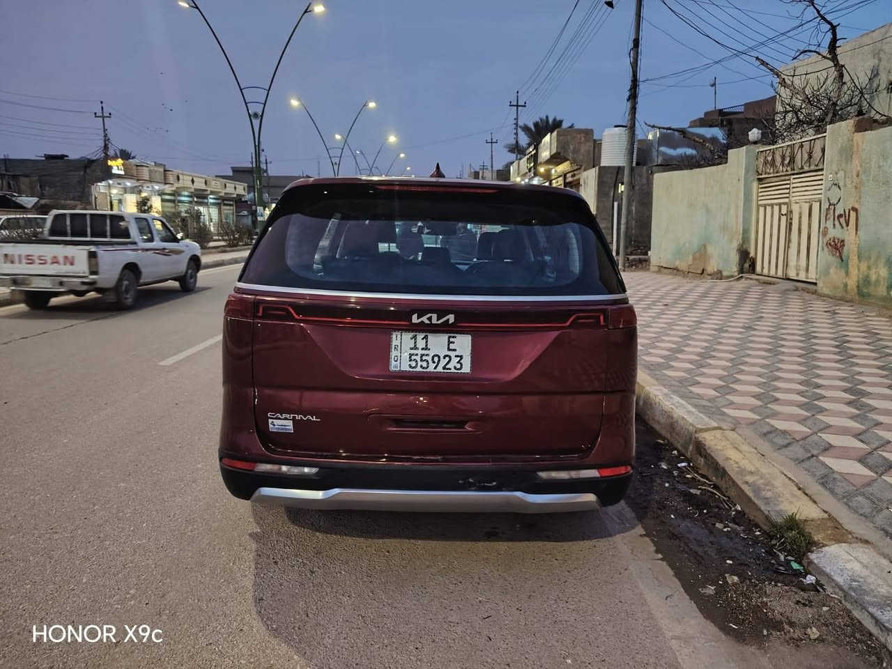 السلام عليكم 
كيا كرنفال2023 فول مواصفات SXلون كرزي 🍒 مميز  
كشن جلد 
6 كاميرات 
صندوق عادي
مكينة ٣.٥٠٠
لايت زنون 
بصمه تشغيل وتشغيل عن بعد 
أبواب كهرباء شفط 
شاشةًكبيره متصل 
رادار امامي خلفي جانبي 
حاسات اماميه خلفية 
سايد بريك كهربائي 
كفالة كير محرك شاصي 
ضرره خلفي فقط قبق الجنطه الدعامية الخلفية مكفوله من الصبغ  

للتواصل الاتصال 
***********
