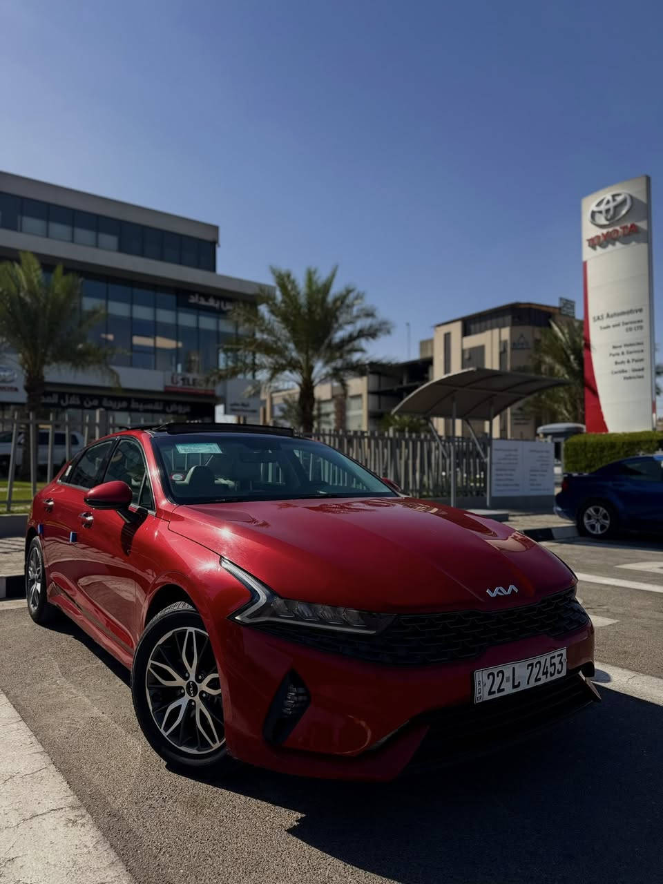 🚗 للبيع | كيا K5 خليجي موديل 2023
📍 الرقم: أربيل

📍 الموقع الحالي: بغداد – السيدية

📏 المسافة المقطوعة: 50,000 كم فقط

🔹 المواصفات:

 • محرك 4 سلندر 2000 

 • فتحة بانوراما طكتين

 • تشغيل بصمة / دخول ذكي

 • بصمة أبواب + بصمة صندوق

 • مقاعد جلد فاخرة

 • كرسي كهرباء

 • تبريد مقاعد أمامي وخلفي (قطعتين)

 • تحكم داخلي لمس (شاشة لمس وسطية)

 • شاشة جبيرة + شاشة أعطال

 • كاميرا خلفية

 • رادار أمامي وتحذير تصادم

 • حساسات أمامية وخلفية

 • مرايا جانبية كهربائية مع شفط (مري شفط)

 • إشارة بالمراية

 • أنوار LED أمامية وخلفية

 • مثبت سرعة وتحكم طارة

 • نظام المحافظة على المسار

 • تكييف أوتوماتيك مزدوج المناطق

🧾 السيارة خالية من الحوادث وبحالة الوكالة فقط رصعه ومصلحه 

🛠️ الصيانة منتظمة

💰 السعر: 20,800 دولار (قابل للتفاوض شي قليل)

📞 للتواصل: على الخاص أو واتساب او الاتصال على الرقم 

***********
