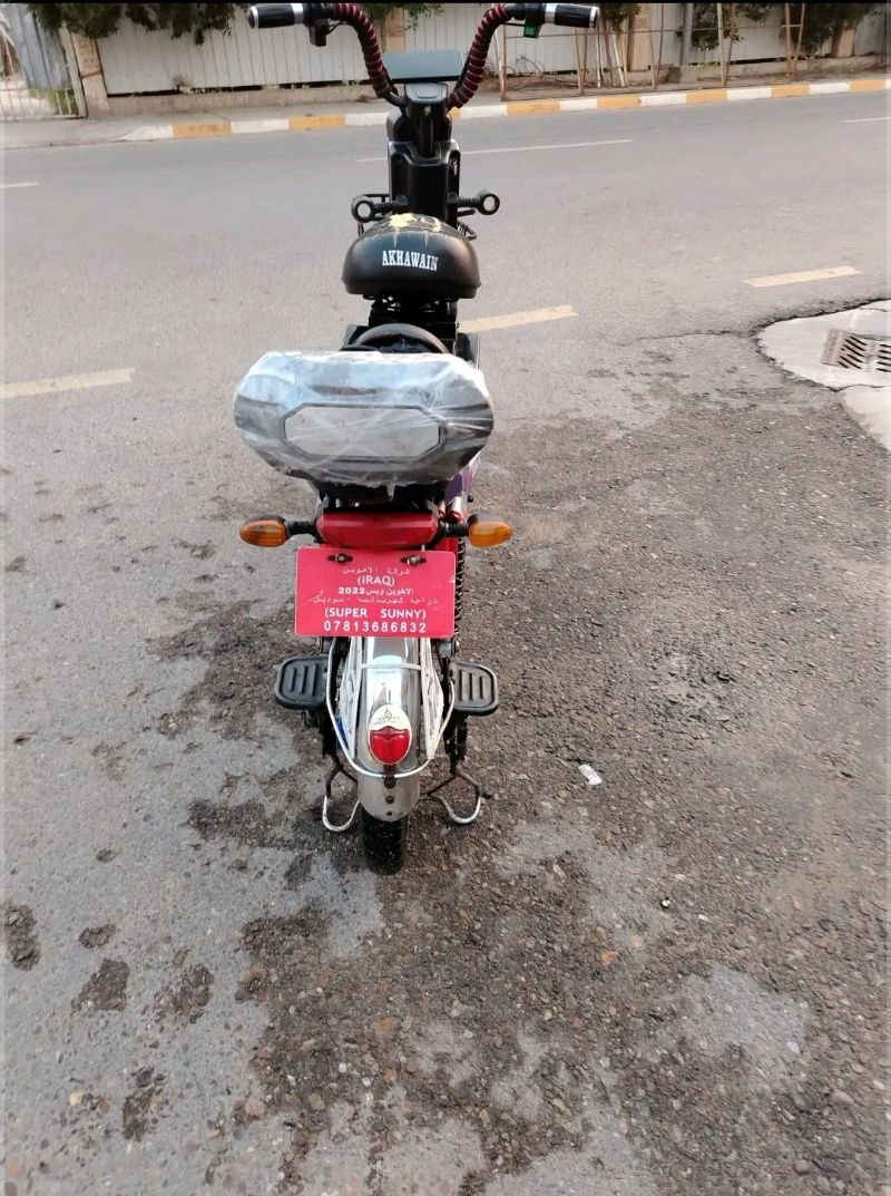 موطور شحن شركة الاخوين {بطاريات مستخدمه قليل} سرعه {70} الموطور نضيف السعر {300} قابل للتفاوض رقم واتساب {***********} او خاص
