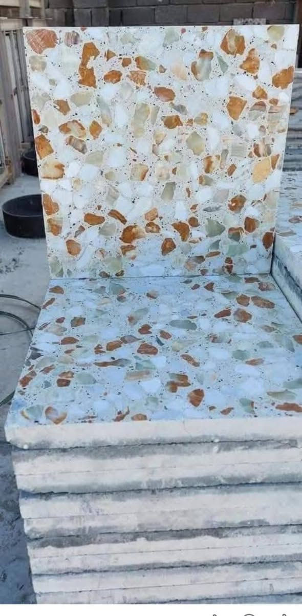 # مرحبًا بعملائنا الكرام 🟡
إنتاجنا من #الكاشي و #الموزائيك يتميز بأعلى جودة ومطعم بأرقى أنواع #المرمر. نقوم بالإنتاج باستخدام #مكبس #أوتوماتيكي للحصول على #كاشي درجة أولى G-W. 

نقدم كاشي #من الدرجة الأولى بأسعار ثابتة ومناسبة لجميع أنواع الكاشي والموزائيك. 😎💪

يمكنكم اختيار اللون المناسب لكم وسنتكفل بعملية التوصيل. 🤗

نستخدم #مواد من الدرجة الأولى والمياه العذبة في عملية الإنتاج، ونحن مستعدون لتجهيز المواد المطلوبة. 🚛🚛👇👇

1- الدينا بلوك من الدرجة الأولى 💯
2- مقرنص من الدرجة الأولى 🌹
3- شتايكر بقياس 80*80
4- الدينا شتايكر ملون بقياس 40*60♣️

💥

كاشي بقياس 40*40 👌👌👌

(كاشي #بغداد🔴

🦾🦾🦾

#سعر #جملة 

#العنوان #بغداد، الكمالية  

للتواصل معنا، يُرجى مراسلة #الصفحة أو الاتصال على الرقم التالي:

***********👉.   رقم الهاتف 📱
***********👉.     📞📱
