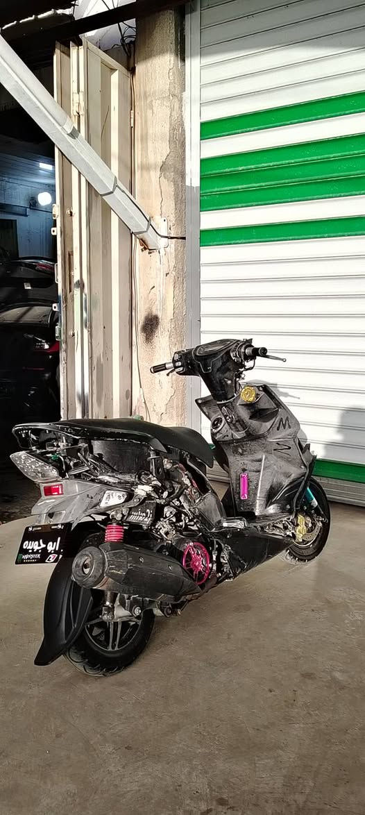 للبيع جيتي ار ابيعلك لعب كفراتها موجوده نقص بس بجم بيها ويل نجمه اصلي. صدر اصلي تزويدات بسيطه شلعه ومعدل تخبل  سعر 850 وبيها مجال قليل مكان زعفرانيه  ***********
