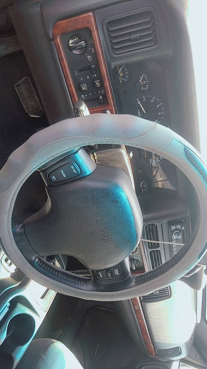 السلام عليكم جيب شيروكي مديل 1997  رقم  دولي جديد بأسمي السياره السنويه لل2030 
مكينه وكير بلاد  وحداديه خير من الله تبريد تدفأه دواخل كهربائياتها كلها شغاله  بيه عطل كهربائي بالظفيره مال الكير تخربط نمر مكان البصره سعر 50  بيه مجال قليل  ماروس ما اراوس اريد بيع فقط  ***********
