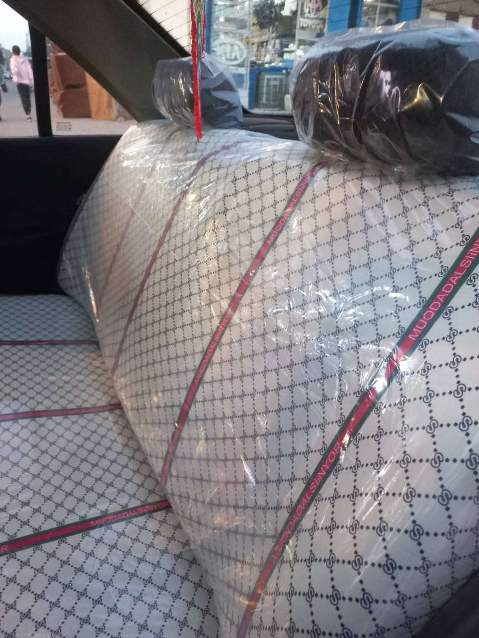 السلام عليكم سياره بيجو بارص ٢٠٠١٥ بابل رقم انكليزي باقي عله استلام اللوحات كي،مكينه تخم تاير تبريد كهربائيات تدفئة السياره جاهزه بيه بس الجاملغ الخلفي صفحة السايق معمرمكان السياره بغدادمدينة الحريه رقم الهاتف ***********السياره بسم عمي هزه مساقطه يعني كبل تحول السعر ٣٨ وبيه مجال بسيط
