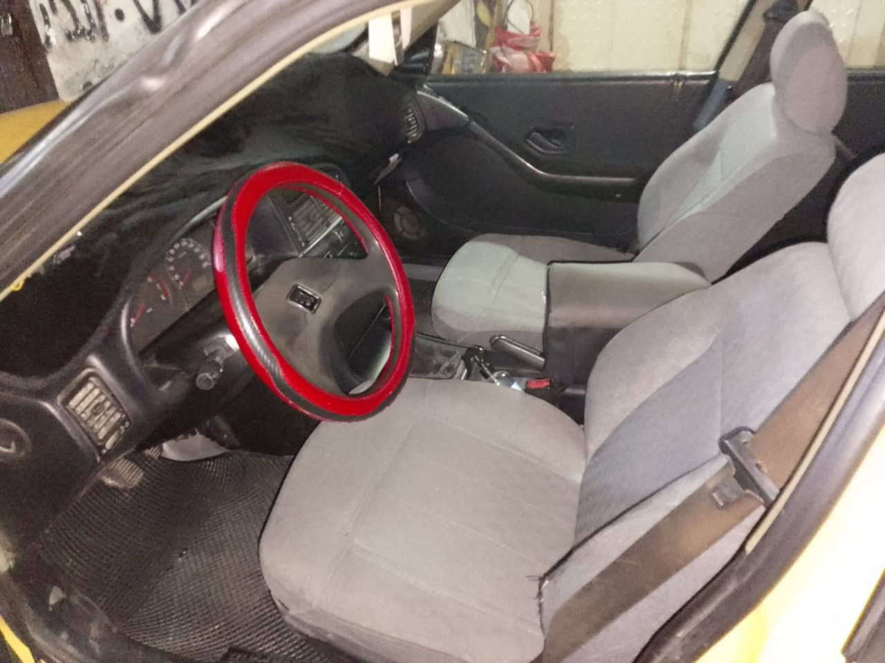 سلام عليكم بيجو روئ موديل 2009مصفره هيئه وغرامات رقم إنكليزي رقم مميز سياره بسمي تحويل ثاني يوم تبريد شغال سياره كلشي مابيها تخم تاير جديد سعر 35وبيها مجال العنوان بغداد قرب شيخ عبد القادر الكيلاني هاتف 📞 ***********
