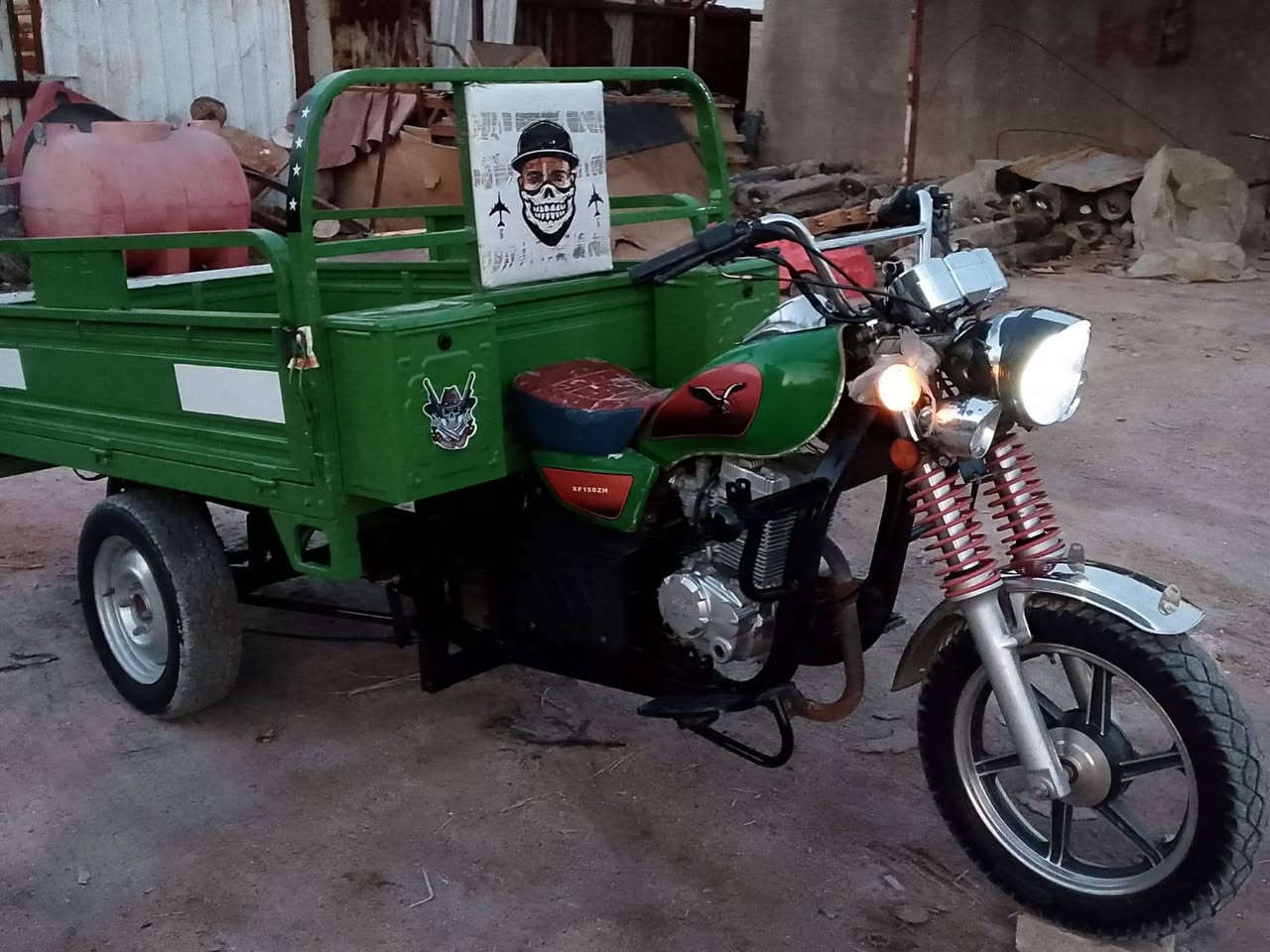 السلام عليكم كربلائية مديل 23 رقم نكليزي سعر 2900(رقم) (, ***********) عنوان البصرة كرمة علي
