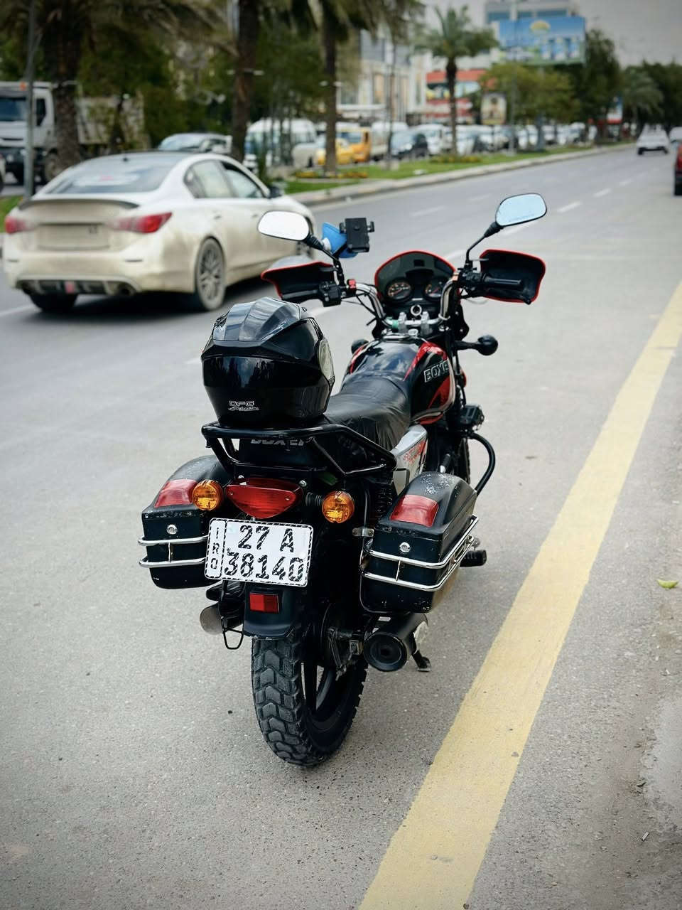 سلام عليكم دراجه بوكسر 2022 طالعه من المعرض 2023شهر 10 أستخدام كلش بسيط أستخدام شخصي دراجه من البيت للمحل كفاله من كلشي رقم وسنويه بسمي مكاني بغداد الشكل يحكم عليها دراجه خير من الله مالت جناي ماشيه 18الف برقي ما مفتوح بيها سعرها 2350وبيها مجال للشراي 
***********
سبب البيع السفر
