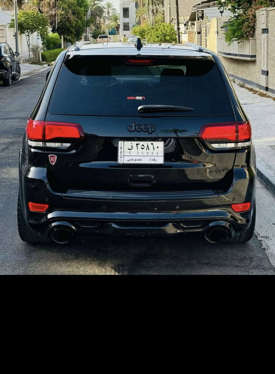 السلام عليكم
الموديل : 2020
الفئة : جيب اس ار تي Jeep / SRT/V8/ 6400 
العداد : 31.000
رقم بغداد الجديد وهزة جديده ومابيها اي نقص واحلى من الصور 
مكان السيارة :  بغداد الغدير او السيديه 
المواصفات .
*  
* رادار امامي مع مانع تصادم . 
* نظام الاسطفاف الالي (اوتوپارك) . 
* نظام تحذير الخروج عن المسار . 
* دفع رباعي 4x4 . 
* فرش المقاعد من الجلد والشاموا . 
* دشبول جلد  . 
* صفي المقاعد الأمامية كهربائية .
* ذاكرة لحفظ وضعيات الجلوس ( كرسي السائق ميموري) . 
* صفي المقاعد الأمامية مع تبريد وتدفئة . 
* صف المقاعد الخلفية مع تدفئة . 
* انظمة القيادة على حلبات السباق  (رياضي) . 
* نقطة عمياء  ( رادار جانبي) .
* ويل SRT  اكبر حجم قياس 20 انج .
* مقود  (ستيرن) السائق كهربائي . 
* تدفئة ستيرن . 
* سقف بانوراما .
* شاشه كبيرة 
* مصابيح امامية زنون . 
* المصابيح الأمامية مع LED لايت . 
*مصابيح خلفيه (بك لايت)  لد
* كشافات ضباب بروجكتر زنون . 
* سقف المقصورة مغلف بالشاموا . 
* تشغيل عن بعد .
* صندوق كهربائي .
* حساسات أمامية اصليه تظهر في الدشبول . 
* حساسات خلفية اصليه تظهر في الدشبول  .
* كاميرا خلفية اصليه دواره  .
* بخاخ ماء لتنظيف المصابيح الامامية (زراك لايت) .
* مرايا متحسسه للضوء العالي . 
* بلوتوث تلفون . 
* محدد سرعة  ( كروز سرعه ). 
*  رادار خلفي نظام بريك اوتماتيكي ( Auto Break System ) .
*ايرباكات عدد ١٢ 
*نظام صعود مرتفعات
*نظام تزحلق 
*نظام معرفة ضغط الاطارات
*نظام اقتصاد بالوقود eco
*نظام مكابح  EBD
وعليها درگة فورجد RPM
لايتات اوركال متغير ومنظومة زينون
.مفرغة وعليها برمجة مصطفى ايكل
حادث السياره قطعتين جاملغ وباب سايق ومبدلات لون ماكو اي قطرة صبغ بالسياره وسونار موجود 
السعر  :32.300$ 
.
للاستفسار الاتصال على هذا الرقم : 
*********** واتساب
