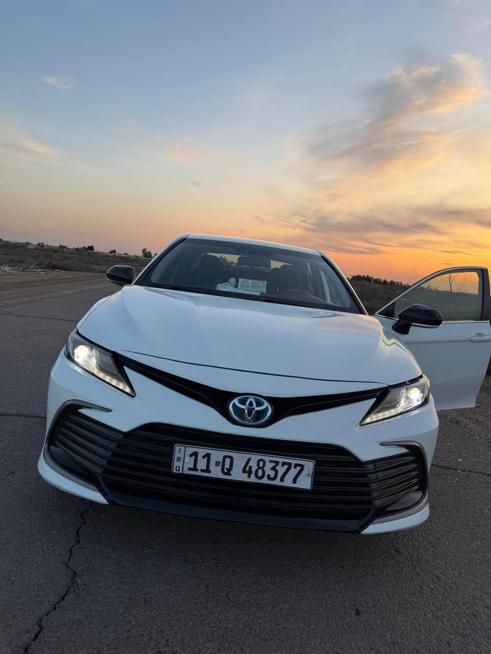 السلام عليكم سايره كامري2024Lx هايبرد تكسي دبي عدت صبغها هنا بغداد +تخم ياباني اصلي + بك لايت لد السياره نضيفة وعلى ايدي ب حاله ممتازه 
للاستفسارر اتصال على رقم***********
ممتواجد ب الفيس قليل
