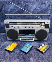للبيع 🔊🇯🇵 🎼TOSHIBA-RT-120 S -1982 نظافة الجاز 100 % لوك على شركة  الجه...