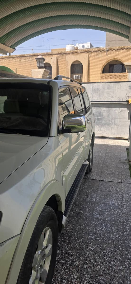 السلام عليكم
باجيرو ٢٠١٦ خليجي حبتور فول مواصفات
ماشية ١٢٤ الف قابل للزيادة
السيارة رقم شمالي وبأسمي
سلايد روف
مري شفط
اشاير بالمري
دمام
تبريد خير من الله
حجم المحرك 6 
السيارة احلى من الصور
مروحة اضافية للتبريد يعني انسى التبريد يبوخ
مكان السيارة بغداد / اليرموك 
السعر ١٧٥ وبيها مجال
اتصال ***********
