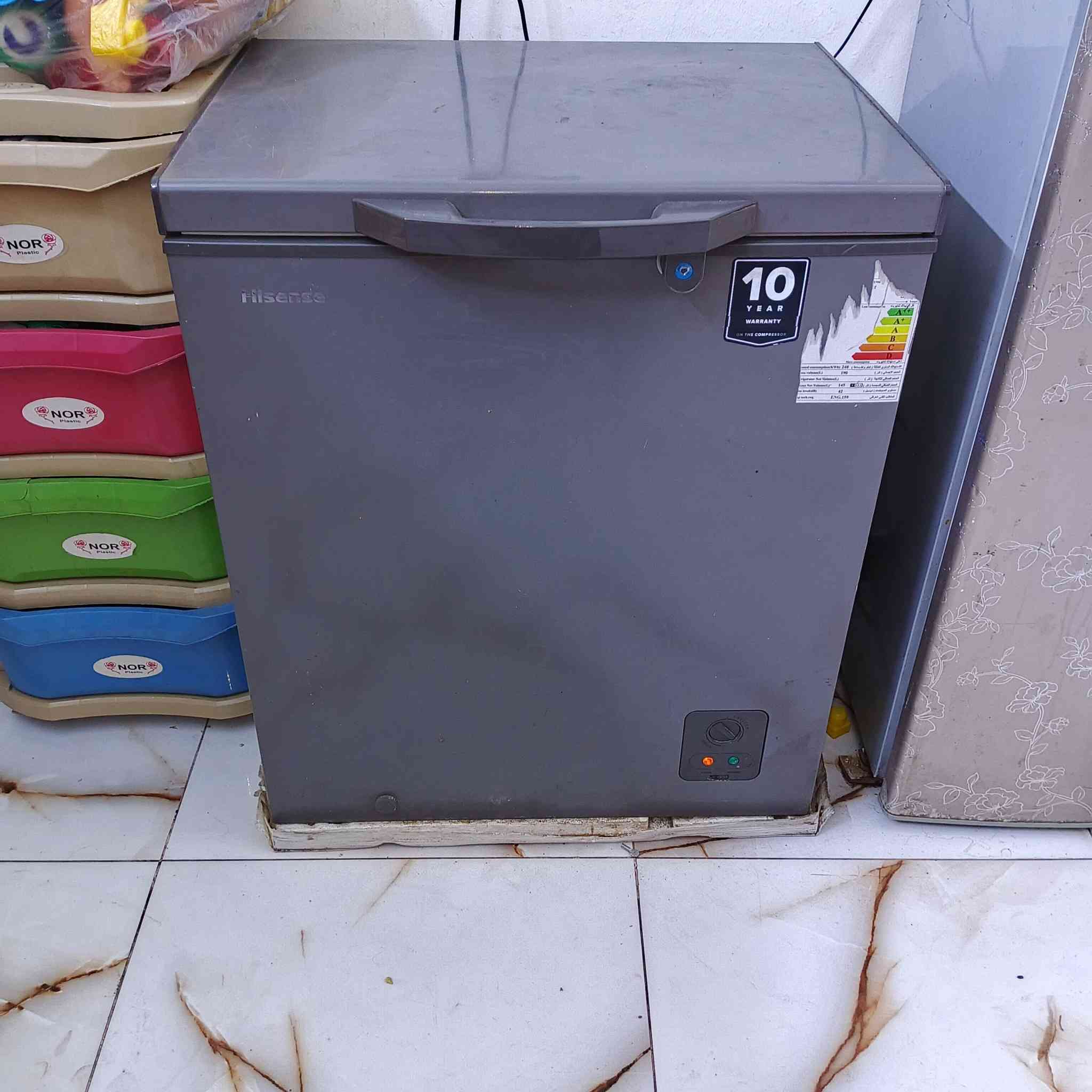 مجمدة للبيع نضية سعرة
300 وبيه مجال مكاني بغداد رقم الهاتف ***********
