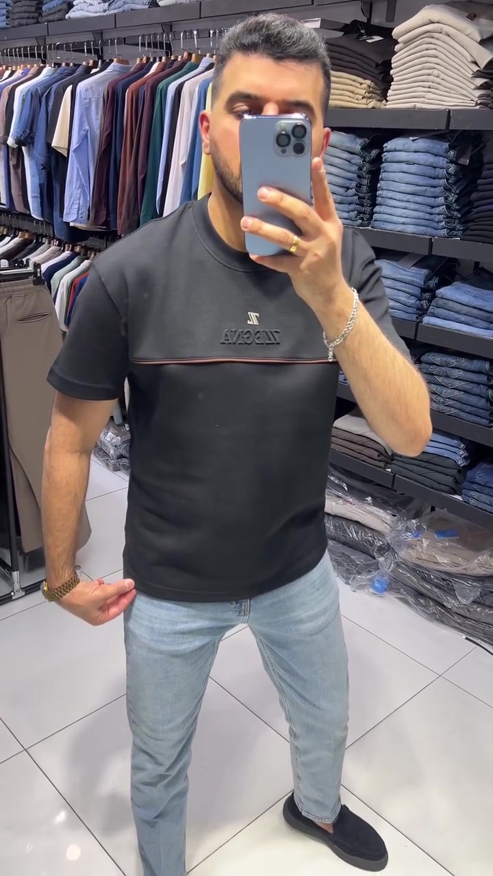 بدي ماركه خامه زبده قطن ١٠٠٪؜ خامه كلش بارده ✅
قياسات S M L XL XXL القياس المعروض M✅
بنطرون ماركه قياسات 30 إلى 40 
المنشئ تركي 🇹🇷 
توصيل بغداد 5 الف  توصيل محافظات 5 الف
العنوان بغداد _ مول زيونه _ الطابق الاول _ مقابل الدرج الكهربائي ازياء بيدرو 
للحجز مراسله الصفحه او الاتصال على الرقم 
***********
