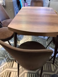 ميز سلايد • ٦ كراسي