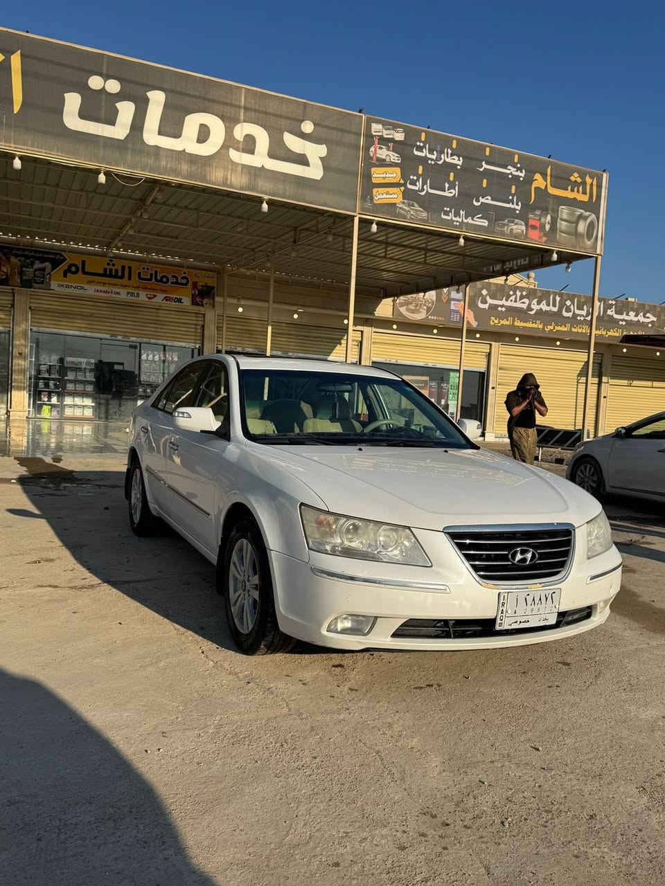 سلام عليكم 
اللبيع 
سوناتا موديل 2011 خليجي رقم بغداد تريد تحويل تريد وكاله حره مشروع وطني سنويه الغايه 2029 تحويل ثاني يوم 
وارد خليجي ضررها جاملغ الامامي الايسر باقي كفاله والسونار موجود بلمنشور
مواصفات سياره
شاشه كبيره 
كامرا خلفيه 
دواخل عسلي 
محرك 2400 دوش 
تبريد قطعتين 
ويل كروم 
أشاره بلمري 
تحكمات ستيرن كامله 

سياره جاهزه وجديده الاخير 
كير محرك تبريد تخم تاير حداديه كله جديد وشرط
مكان - سياره - تكريت الشهامه
سعر139 بي مجال
الاستفسار أكثر ‭+964 774 804 8495‬
