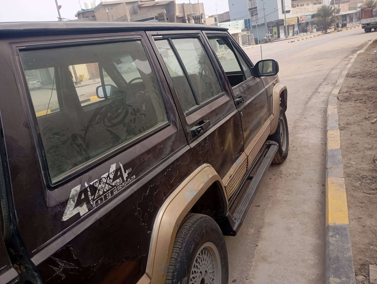 سلام عليكم للبيع غراض تفصيخ شتحتاج موجود مكاني الديوانية قضاء شامية رقم ***********
