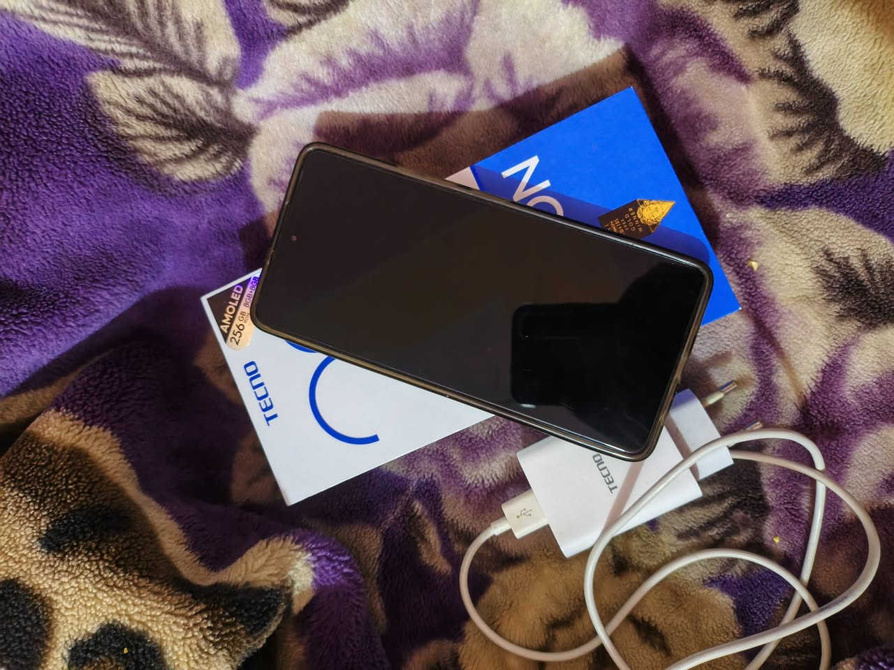 موبايل السعر 200 وبي مجال مع جميع ملحقاته
استخدام اشهر قليله 

بي فقط فطر بادي ومنتهي بلضهر خفيفف جدااا حت ميبين بلتصوير اله تركز
نضافته كدامكم محاجه اتكلم
الموصفات: 

تكنو كامون 20 برو 

حجم شاشه 6.67

تردد الشاشه 120 هرتز

الذاكره 256

العشوائيه 8 

الكامره 64+2+2 ميجابكسل

المعالج MediaTek Helio G99

البطاريه 5000 يدعم شحن سريع 33 واط

مع جميع ملحقاته 

. 

الملحقات

كرتون + شاحن + كفرات عدد 2

العنوان البصرة التنومه


**إذا كنت صاحب هذا الإعلان وتريد حذفه لأي سبب، رجاءا أرسل رسالة إلى الدعم الفني**