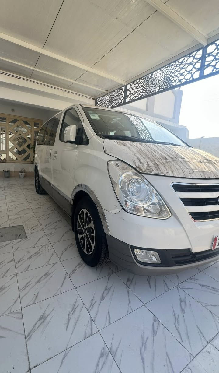 سلام عليكم
استاركس للبيع موديل 2009 مفتوح 

سياره كفاله من الضربه بيها الاهلات وجوه اليده مال السايق فقط 

رقم #بغداد تحويل جديد مصفره غرامات +هيئه

صدر امامي خلفي 

اربع تايرات جديد 

ويل VIP 

شاشه + كامره بگ 

دوشمه جديد تنته+سفريات +كشنات 

بجم 16+مازدات جديد سياره (جاهزه) 

المكان واسط الصويره 

الاستفسار***********
