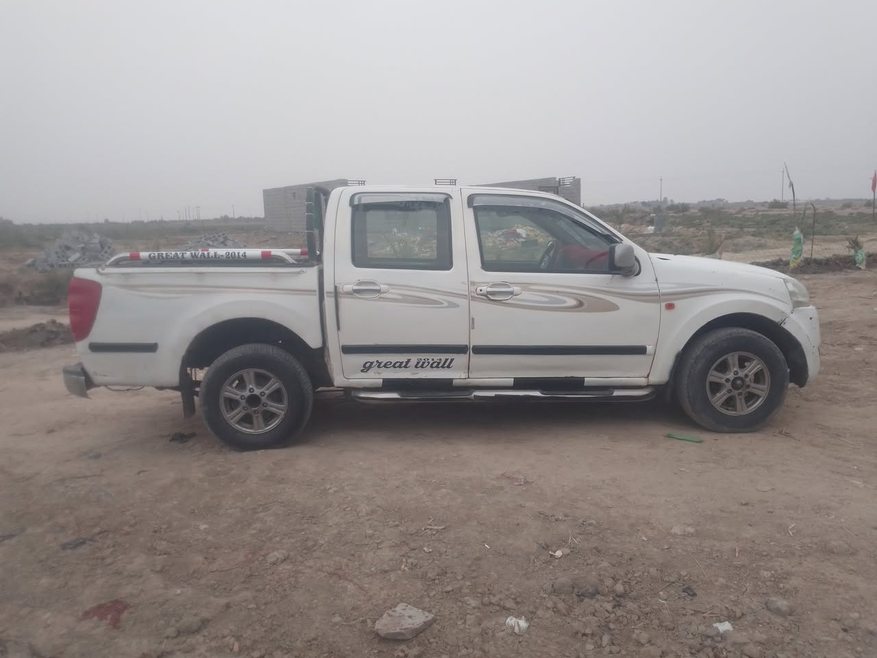 سيارة للبيع اكريت ويل موديل 2014 
سيارة جاهزه مجهزه من حداده جديده تخم تايرات جددد مكينه نضيفه كير اكسن كفاله كرهبيات كلي شغال 
مكان سيارة ناصريه رقم سيارة ميسان انكليزي دولي 
سنويه مجدده لل 2030 سعر 45 به مجال 
رقم هاتف ***********
