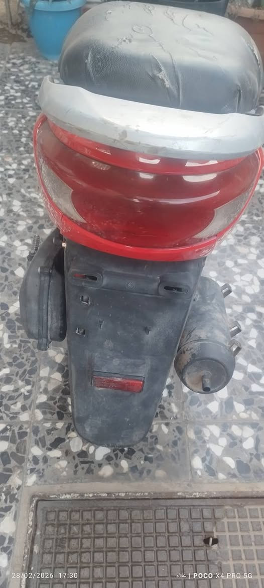 سلام عليكم للبيع بريز شغاله سلف وهندر مكاني بغداد الغزاليه لشراي يخابر ***********
سعره ٣٥٠
