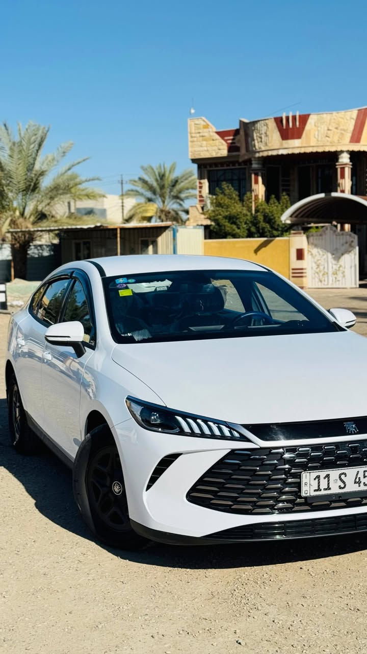 بي واي دي
الفئه الجن بلاس 
الموديل 2025
كفاله عامه 
ماشيه 6000الف 
الرقم بغداد 
***********
